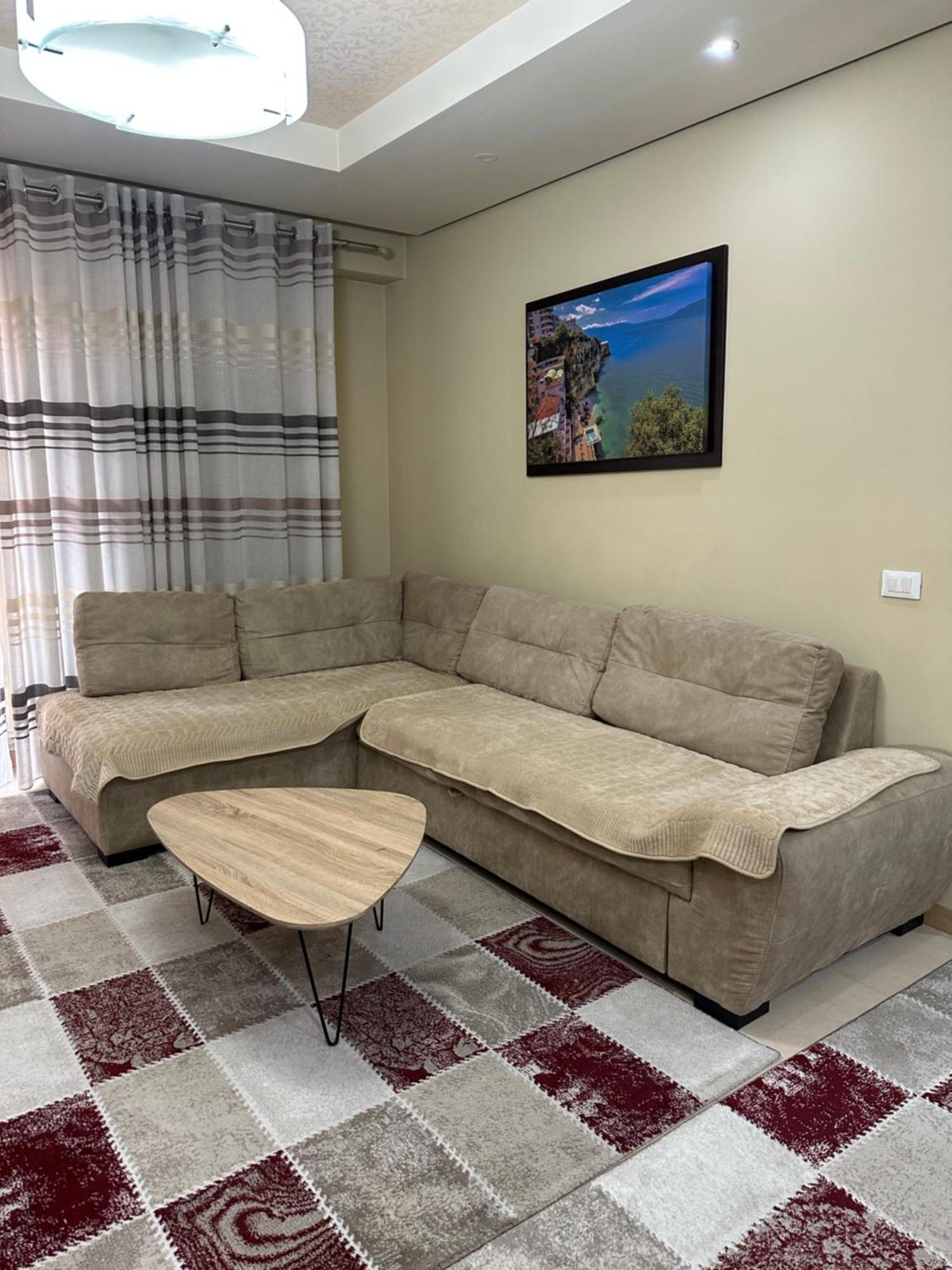 Kevin'S Apartment Delijorgj Tirana Zewnętrze zdjęcie