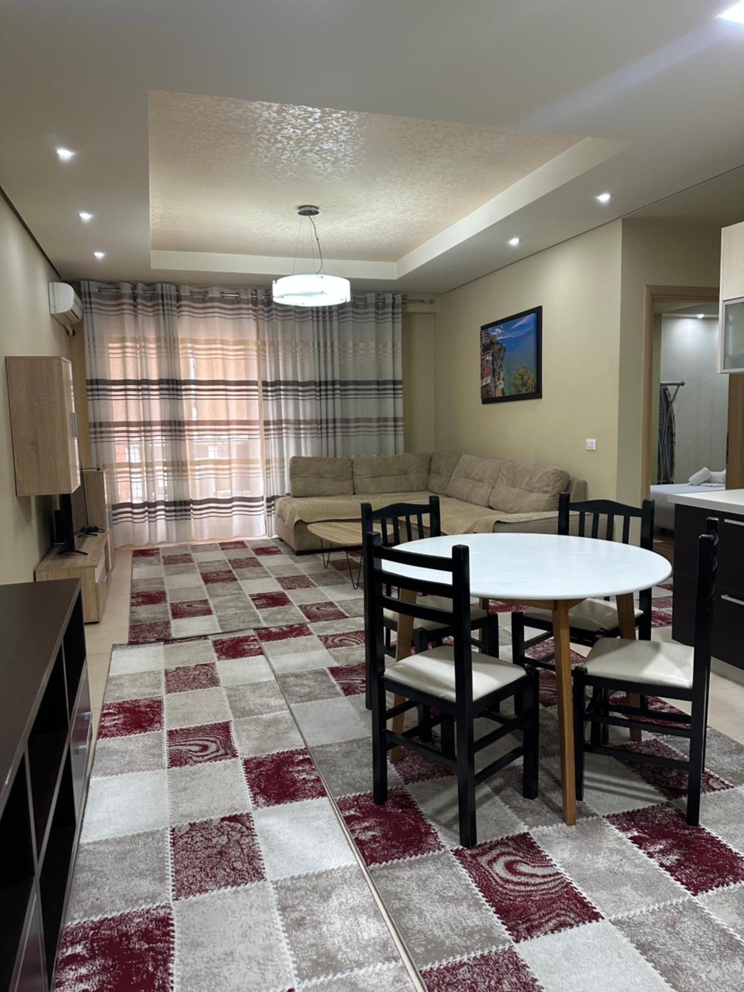 Kevin'S Apartment Delijorgj Tirana Zewnętrze zdjęcie